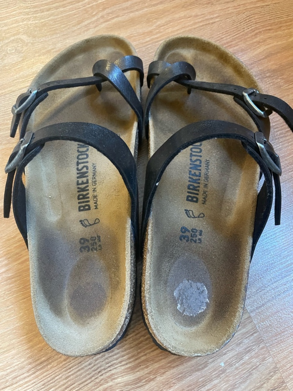 Birkenstock Black Buckle Mayari Sandal - Picture 3 of 4